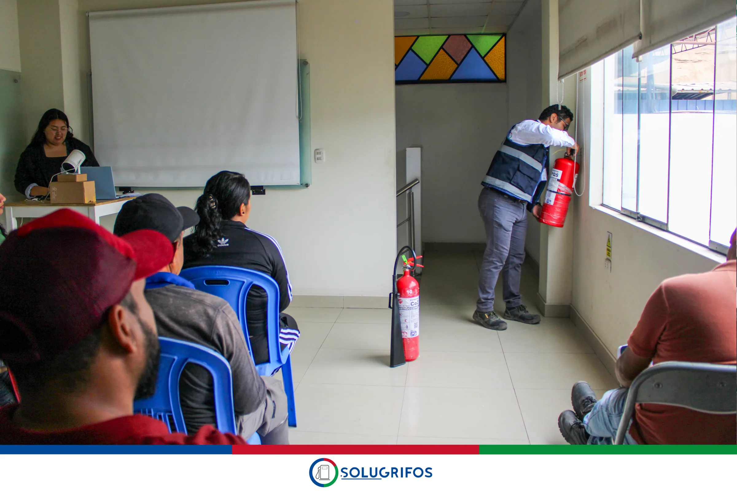 Capacitación en Seguridad: Manejo y Uso de Extintores — foto 5